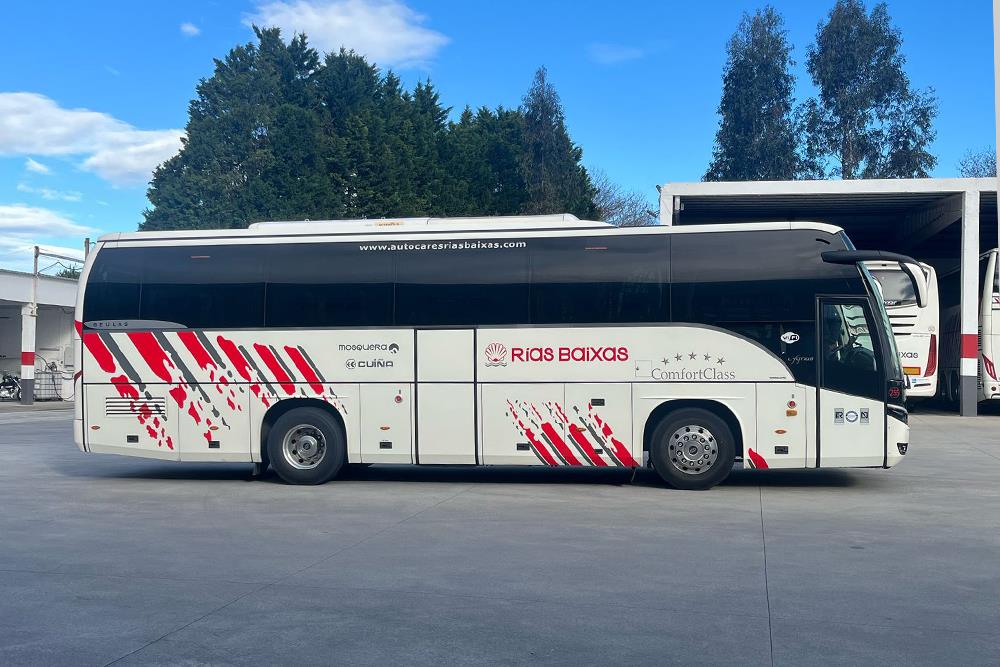 VOLVO B9